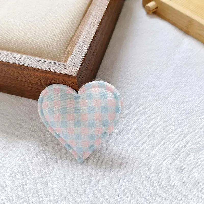 100 Stück 3,5x3,7cm Gemusterte Herz-Applikationen zum Aufnähen für Kleidung, Hüte, Schuhe, Haarschmuck, Haarspangen, Schleifendekoration – Detail 10