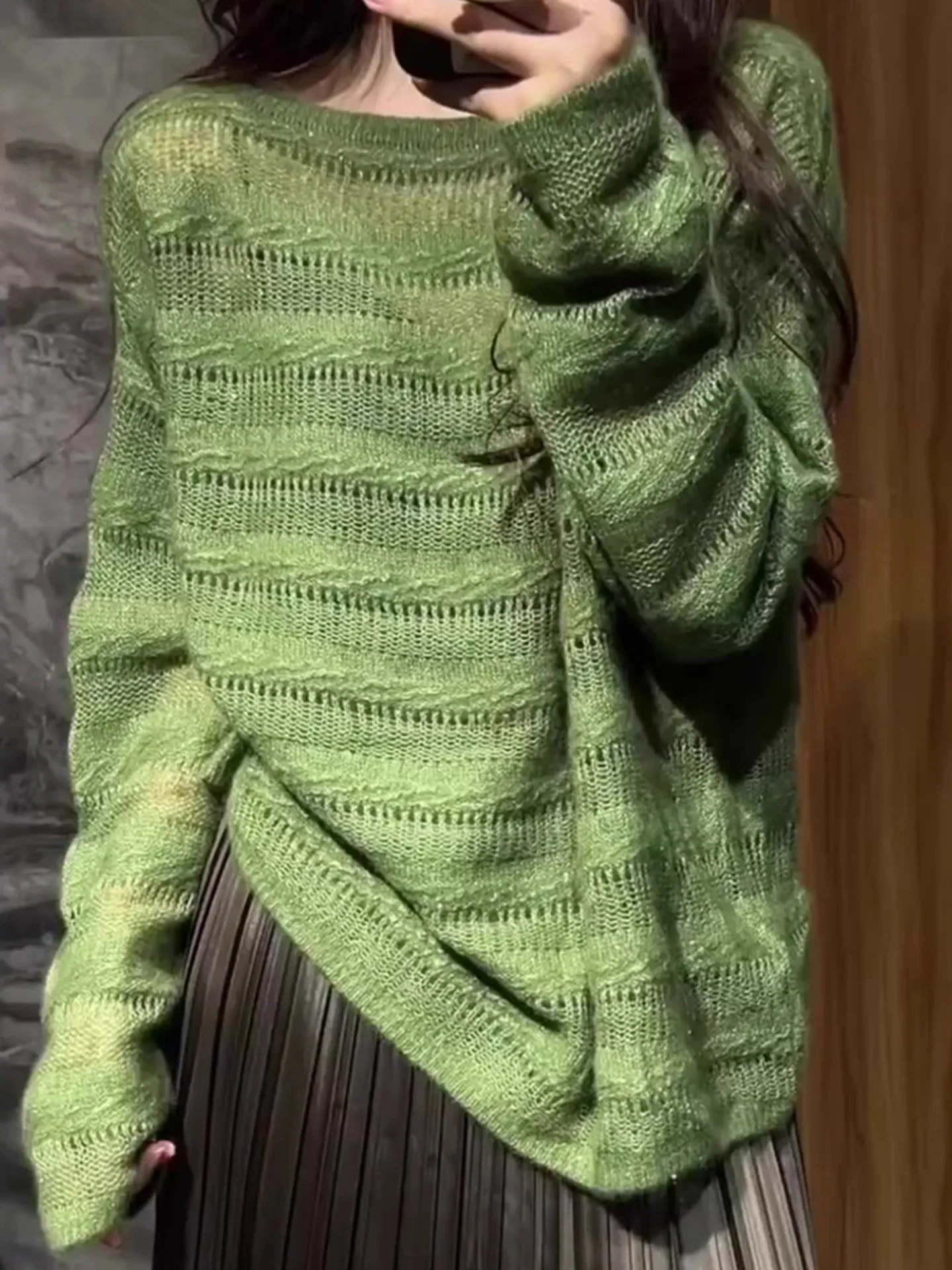 เสื้อสเวตเตอร์ถักแขนยาว คอกลม ลายฉลุ สไตล์ลำลอง หลวมๆ สบายๆ แฟชั่นผู้หญิง สำหรับฤดูใบไม้ร่วงและฤดูหนาว รุ่น F247