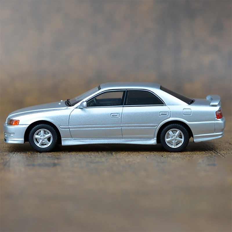 Original 1/43 Scale Toyota Chaser 2.5 JZX100 Simulation Resin Car Model Static Display Collectible Gift Souvenir Decoration Toy