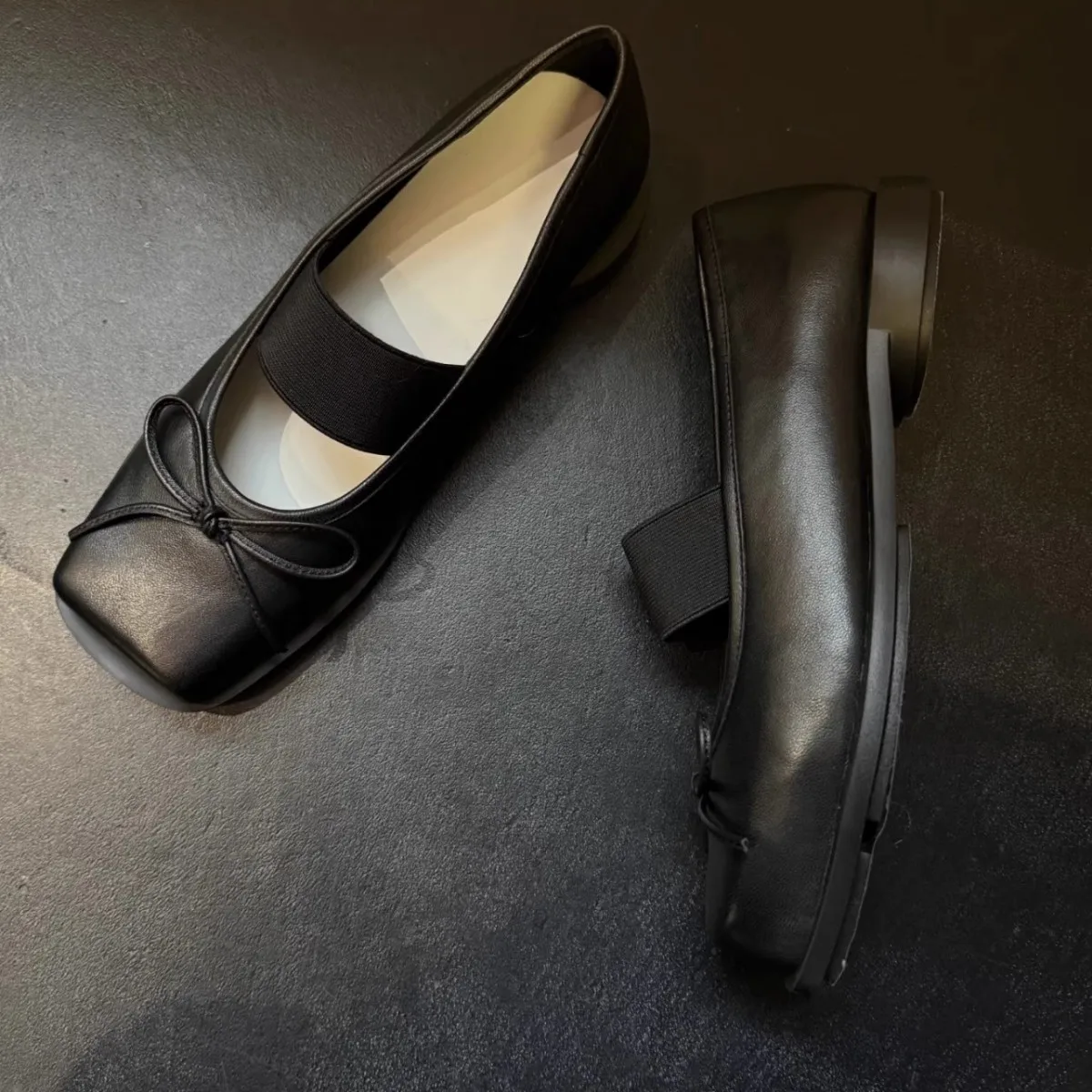 

Retro Shallow Square Toe Ballet Shoes Women Bow New One Word Belt Round Thick Heel Mary Jane Slip On Black Casual Shoes