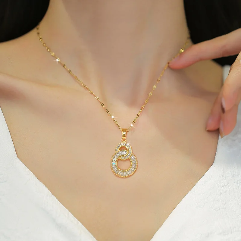 Double-ring 8-shaped Light Luxury Banquet Wedding Necklace Versatile Collarbone Chain for Female Internet Celebrities Jewelry US