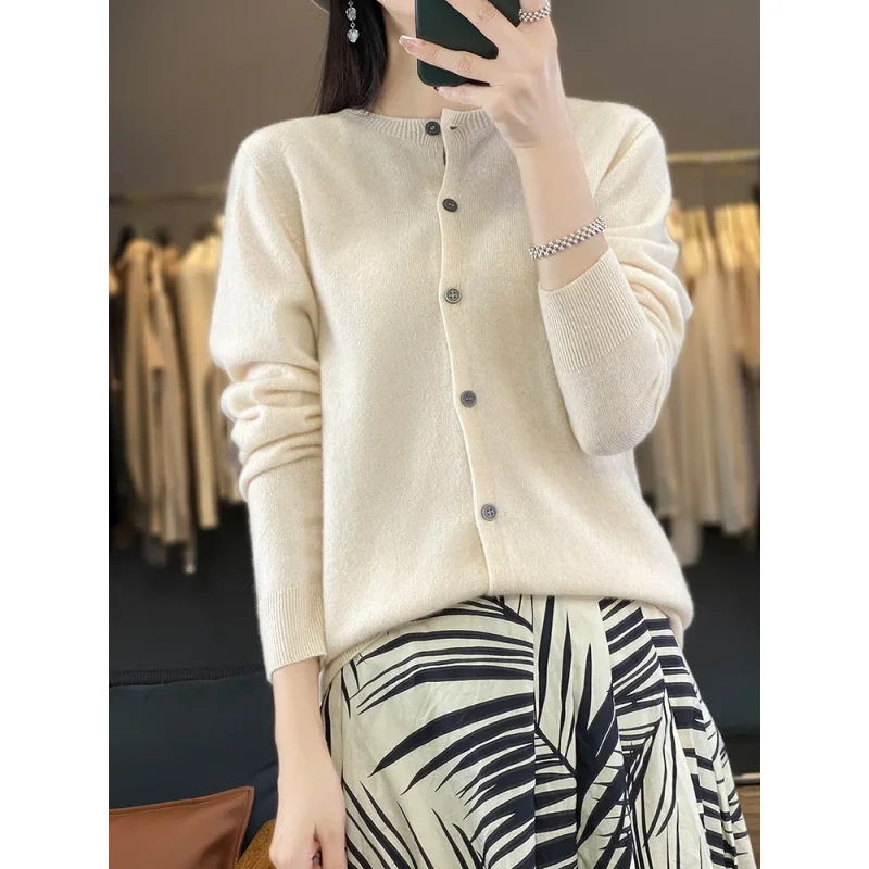 

Свитер из 100% мериносовой шерсти, женский кардиган с круглым вырезом, базовый стиль, трикотаж на пуговицах, женские повседневные осенне-зимние мягкие топы