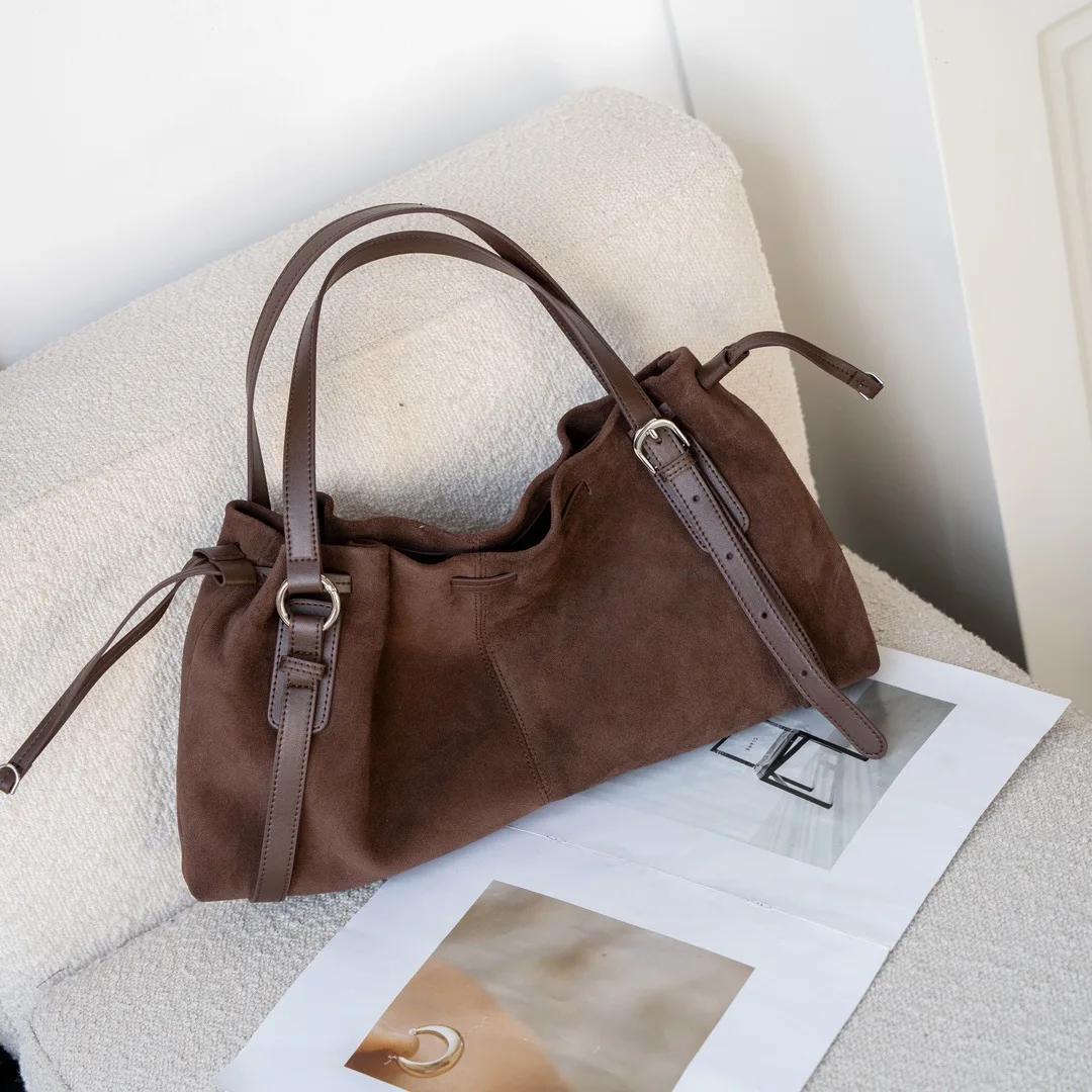 

Retro Matte Leather Dumpling-Shaped Small-Bag With Niche Design Pleated Drawstring Bag