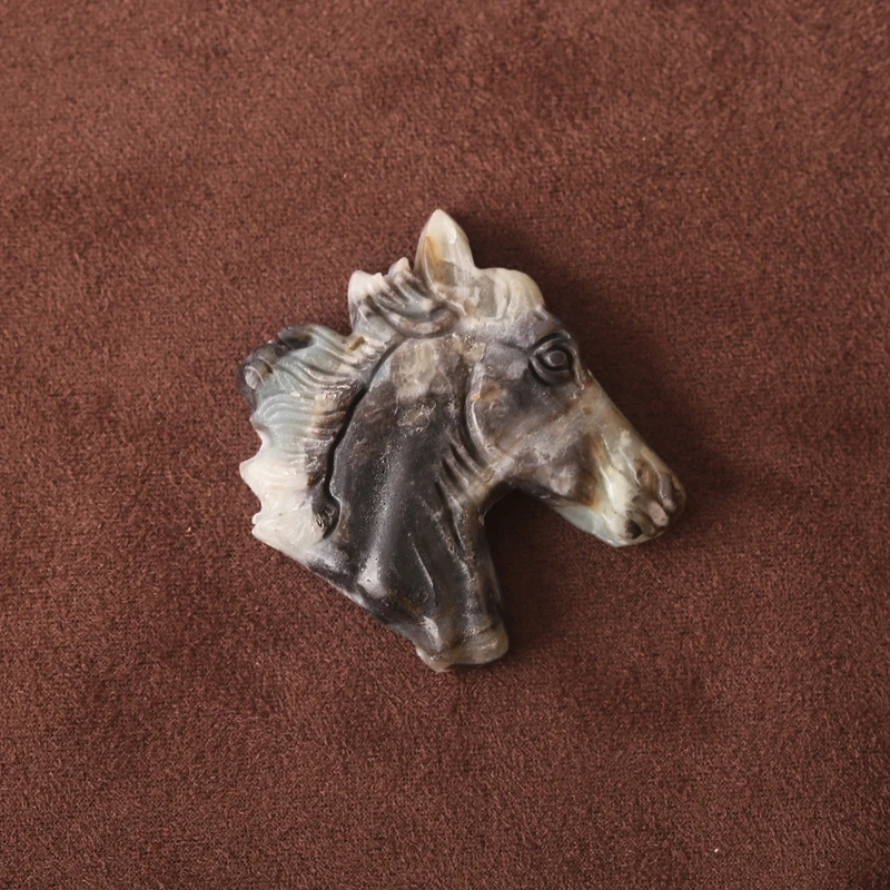 

Ожерелье с подвеской в виде головы лошади из натурального камня ручной работы с полудрагоценными бусинами 41x39x9 мм 23,7 г, модные украшения