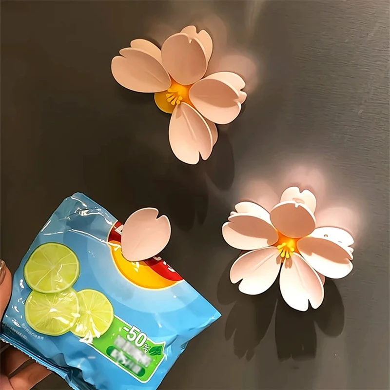 Sakura Magnetic Clip Creative Kitchen Gadget Multifunctional Snack Sealer Food Storage Unique Petal Clip Cute Home Fridge Magnet
