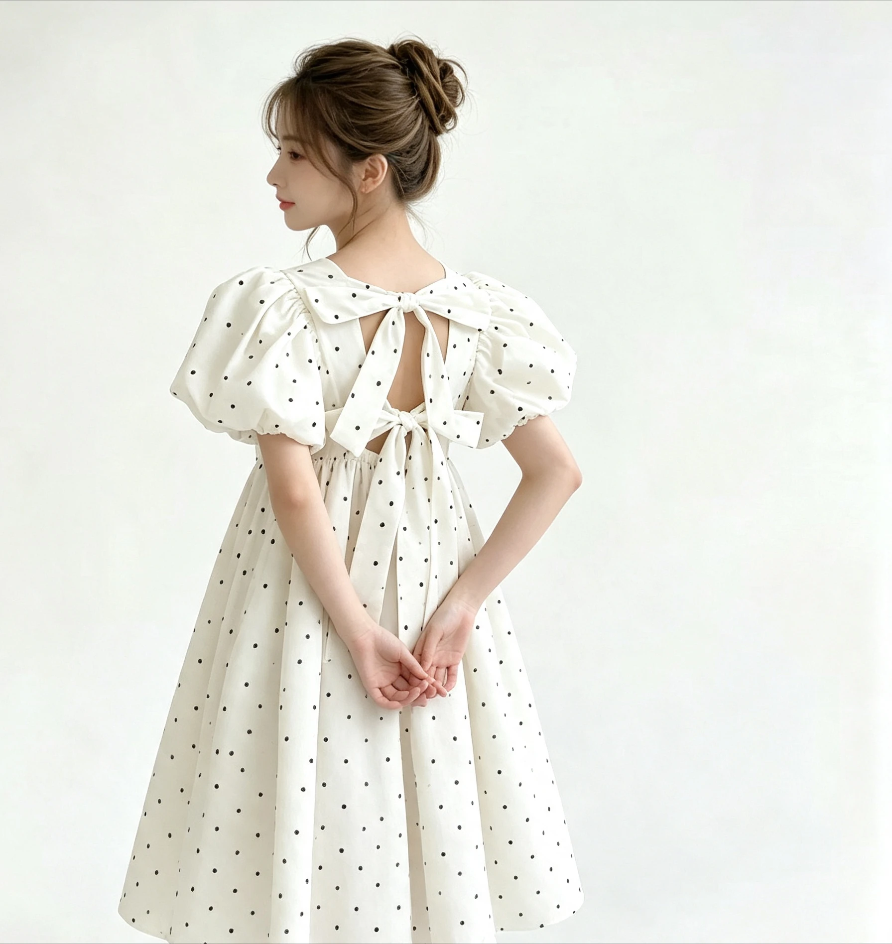 Girls' Dress 2026 Summer New Western-style Polka Dot Backless Bubble Sleeve Princess Dress for Children