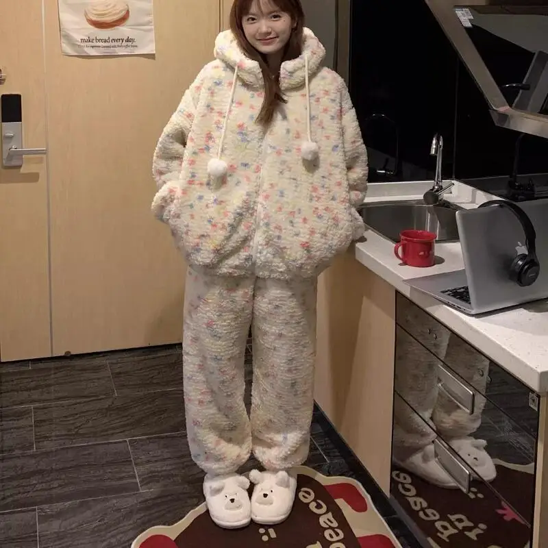 Pigiama con cappuccio da ragazza Completo invernale colorato a pois foderato in pile per il tempo libero Abbigliamento per la casa carino Addensare Tenere al caldo Set di indumenti da notte in flanella