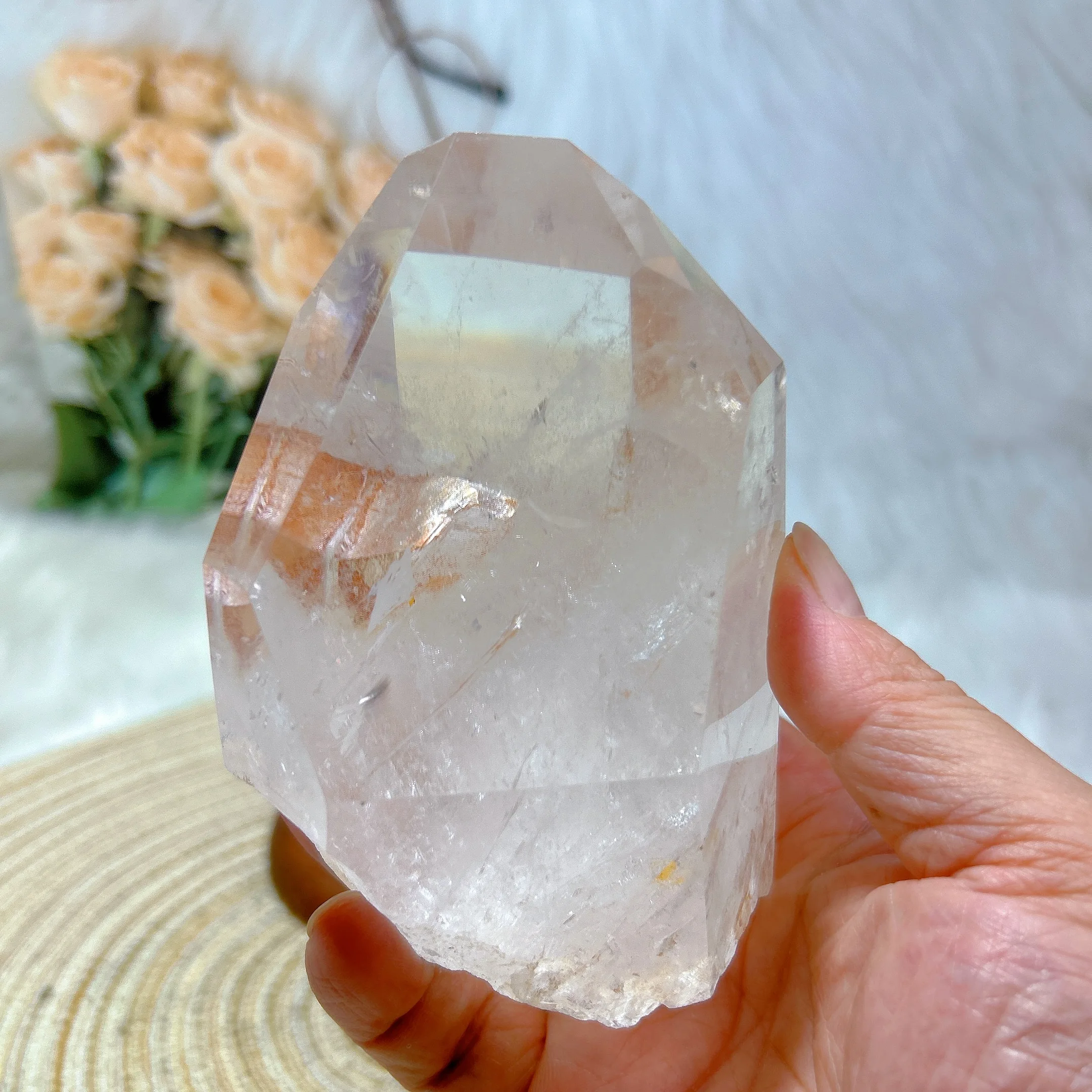 

Natural Crystals Clear Quartz Rainbow Raw Stone Rare Baby Quartz Inside Point Energy Reiki Ornament Home Decoration Room Decor