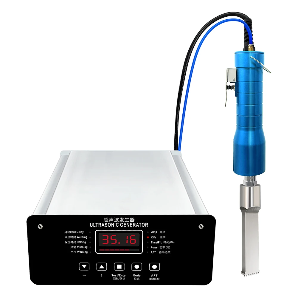 

Ultrasonic Spot Welding 35kHz Heat Plastic Welding Machine Auto Tuning