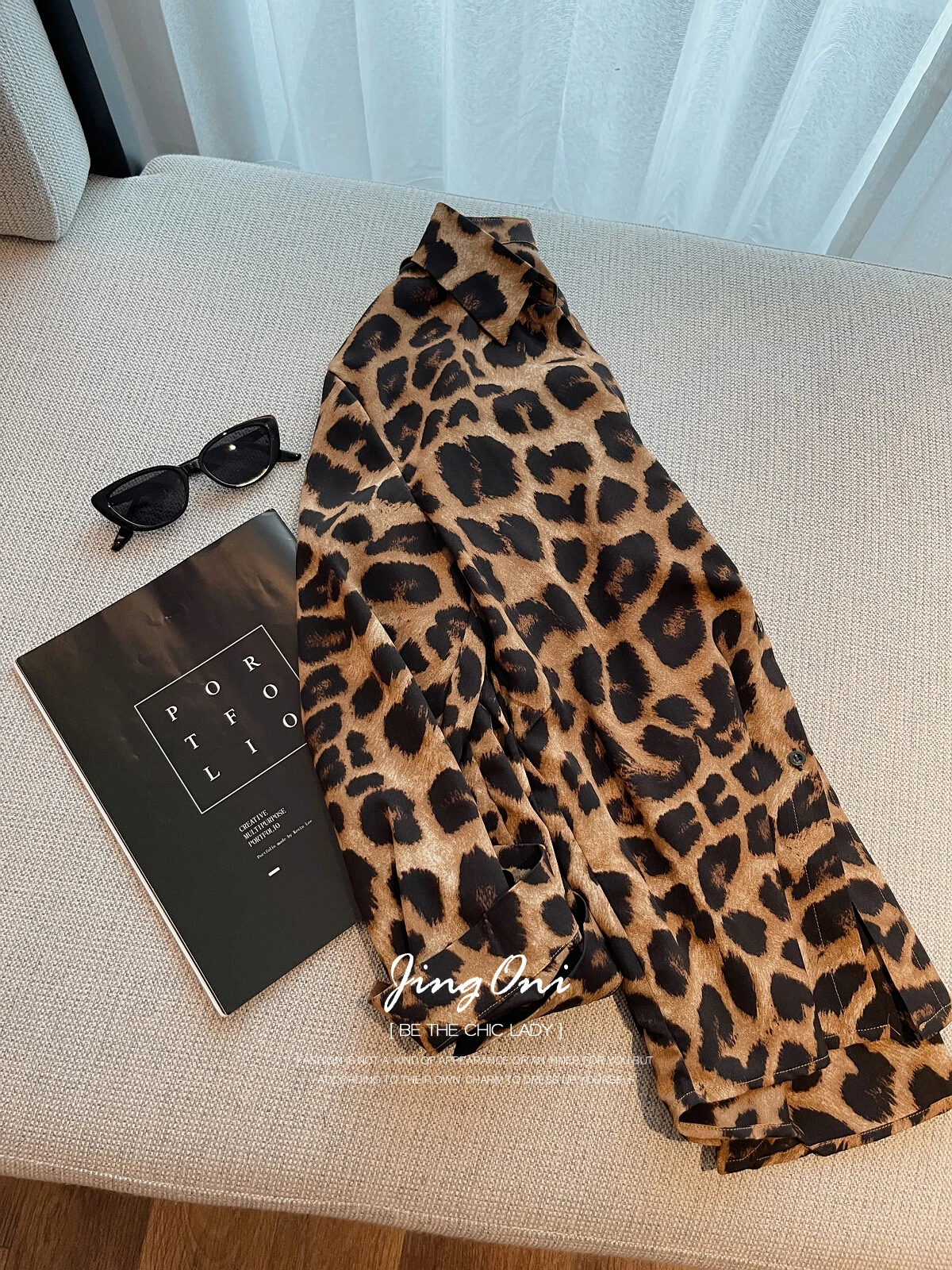 Leopard Shirts Blouses Woman Clothing Spring Summer 2024 Korean Style Fashion Vintage Elegant Oversize Long Sleeve Top Luxury