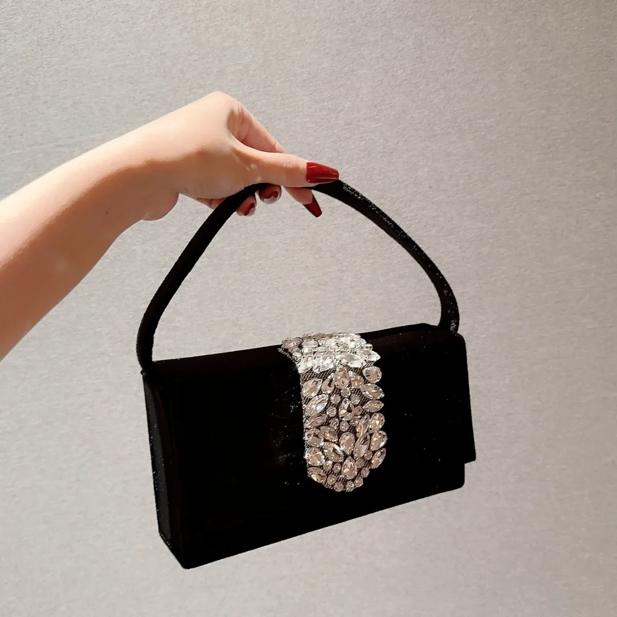 Autumn Winter New Handbags Retro Velvet Blue Black Evening Bag Clutch Handle Handbag For Women Dinner Party Rhinestone Clutches