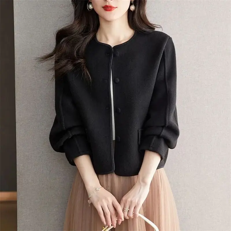 Chaqueta estilo francés Temperamento femenino Top corto informal y versátil