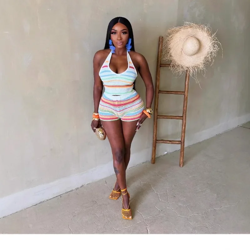 

Женский летний ажурный красочный полосатый вязаный комплект из 2 предметов с v-образным вырезом на шнуровке с лямкой на шее и открытой спиной, укороченные топы + шорты, уличные костюмы