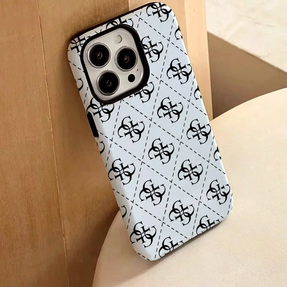 حافظة هاتف آيفون 17 16 15 14 13 12 برو ماكس بلس لامعة HD طبقة مزدوجة السائل الخلفي فيلم هارد شل G-GUESS-S #3