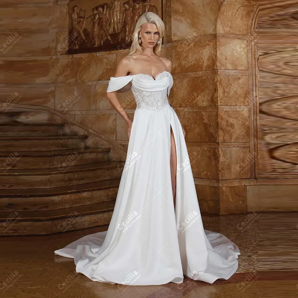 

Винтажные свадебные платья Атласные свадебные платья трапециевидной формы с кружевными аппликациями и открытыми плечами Халаты Гламурные платья по индивидуальному заказу Vestidos De Novia