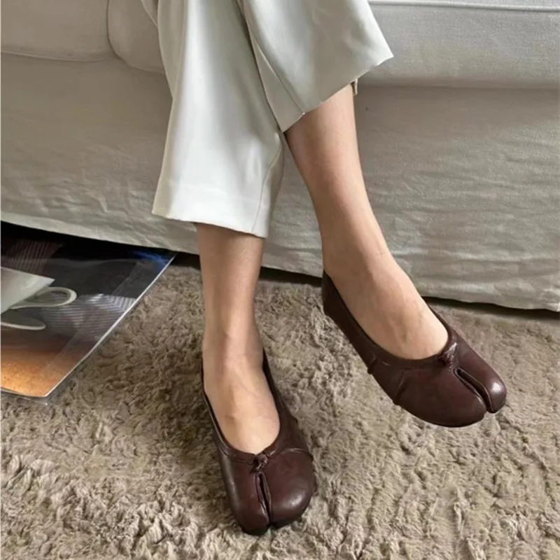 Split-Toe Damen Ballerinas Modische Tabi-Schuhe Lässige Slip-on Loafers Damen Plissierte Leder-Espadrilles Zapatillas Mujer – Detail 37