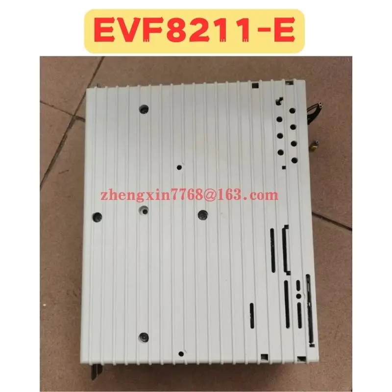 

Used Frequency Converter EVF8211-E EVF8211 E Normal Function Tested OK