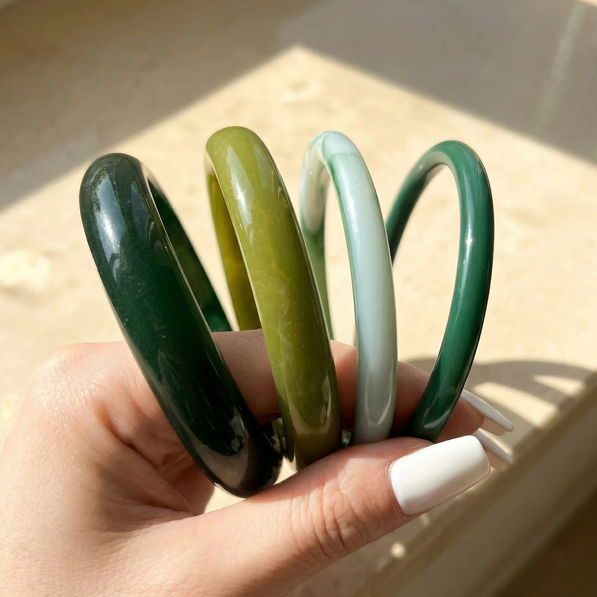 4Pcs/Set Punk Minimalist Resin Acrylic Bangle for Women Korean Exaggerated Geometry Bracelets Fashion Stackable Jewelry Gifts