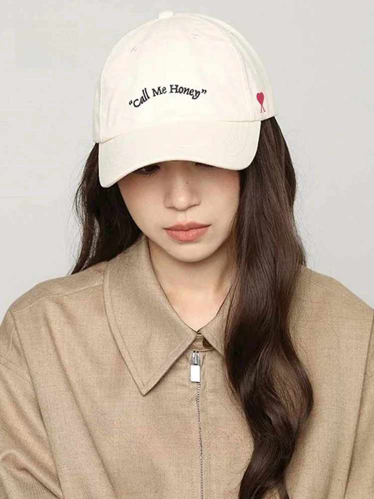 2025年アメリカンレトロレターベースボールキャップ-レディース-トレンド-ソフトトップデザイン-日よけ-ダックビルハット-ストリートスタイル-ショートブリムキャップ