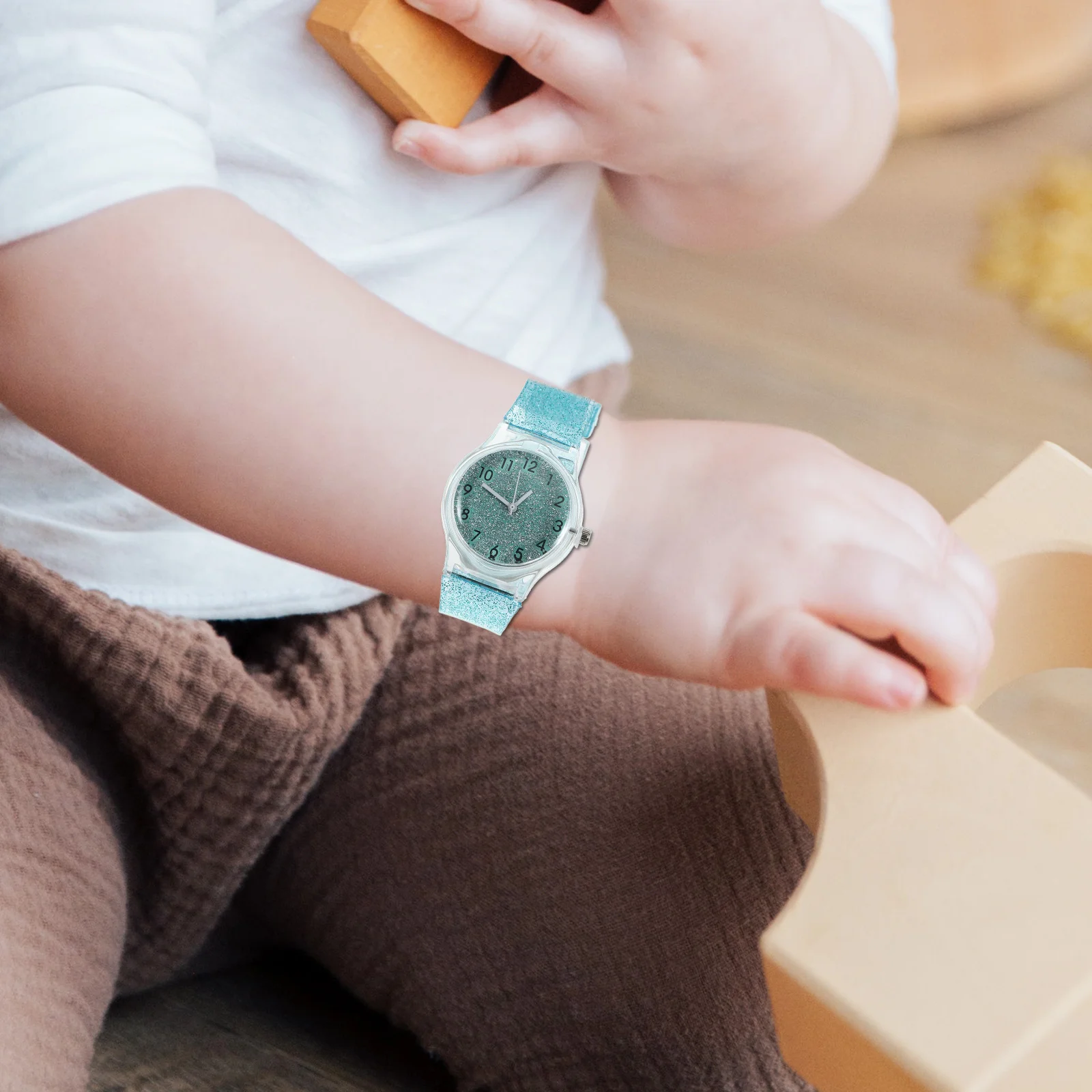 ساعة يد كوارتز إبداعية لامعة وحزام قابل للتعديل مصنوعة من مادة ممتازة وآمنة ومتينة ومريحة باللون الأزرق #3