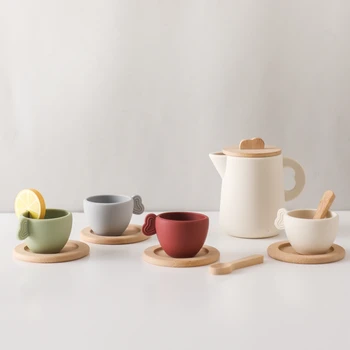 Giocattoli Montessori in legno per bambini bambini che giocano a casa Set da tè pomeridiano tazze in Silicone vassoi per piatti in legno modello Puzzle per bambini giocattoli regali