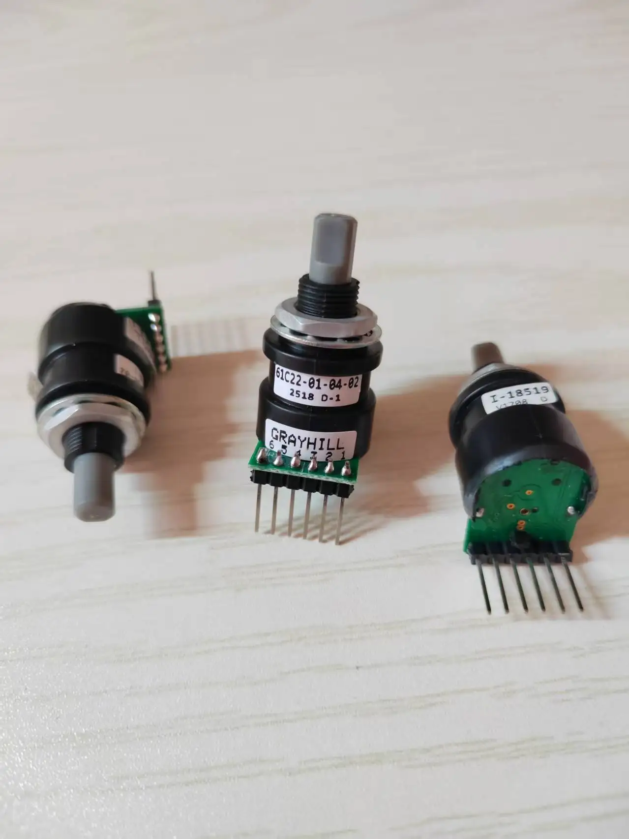 Совершенно новый фотоэлектрический энкодер Grayill 61C221-04-02, поворотный джойстик с ручкой, старая модель, черный пластиковый корпус