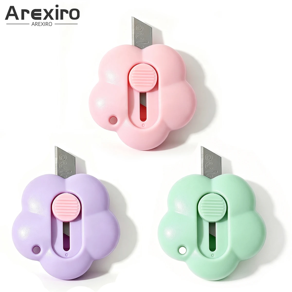 1Pcs Cute Flower Shape Mini Utility Knife Portable Retractable Box Opener Blade Envelope Letter Cutter Office Stationery Tool