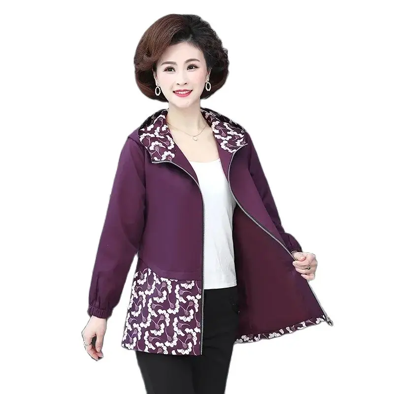 

2023 New Mother's Spring And Autumn Splicing Hooded Coat For Middle-aged And Old-aged Fashion Women's Loose Printed Windbreaker