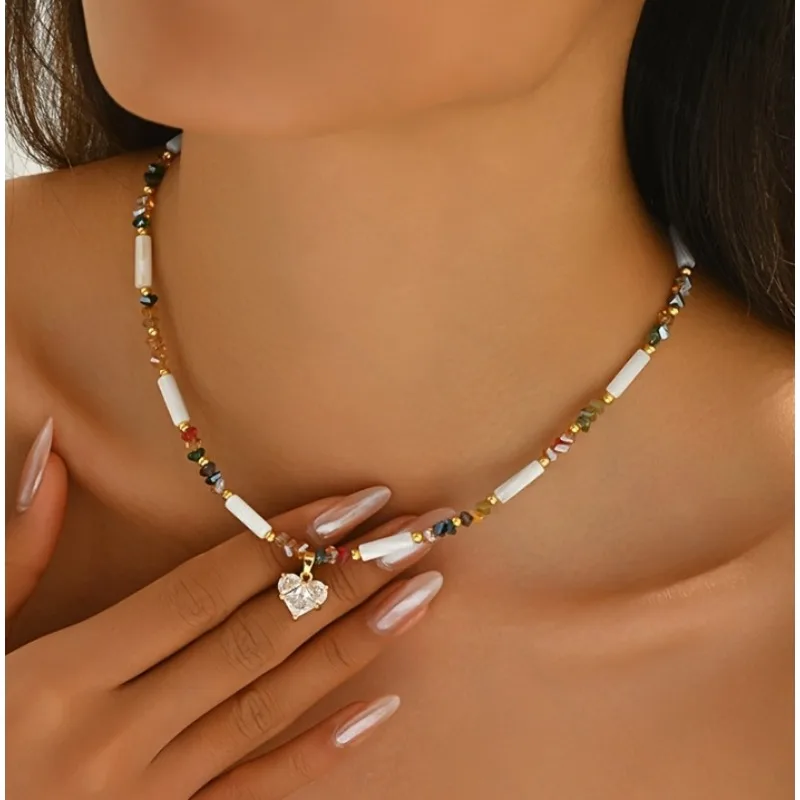 Boho Elegant Irregular Imitation Pearl Beads Chain Necklace Heart Pendant Choker Necklace for Female Jewelry Vacation Party Gift