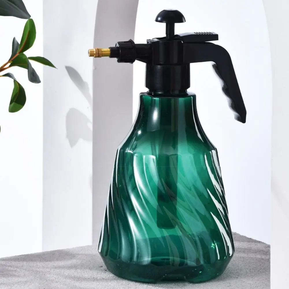 New Manual Air Pressure Flower Watering Pot 2L Large Capacity Pressure Sprayer Garden Tools Spray Nozzle Spray Bottle