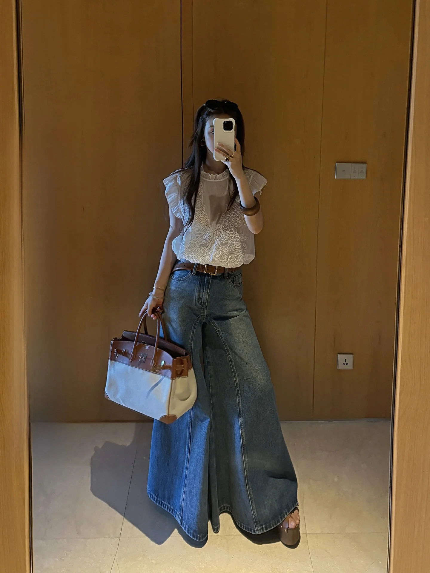 

IUIU Airy Feel Enhanced 100 Silk Linen Embroidered Women's Summer Vintage High-End Feel Top Short Sleeveless Fashionable