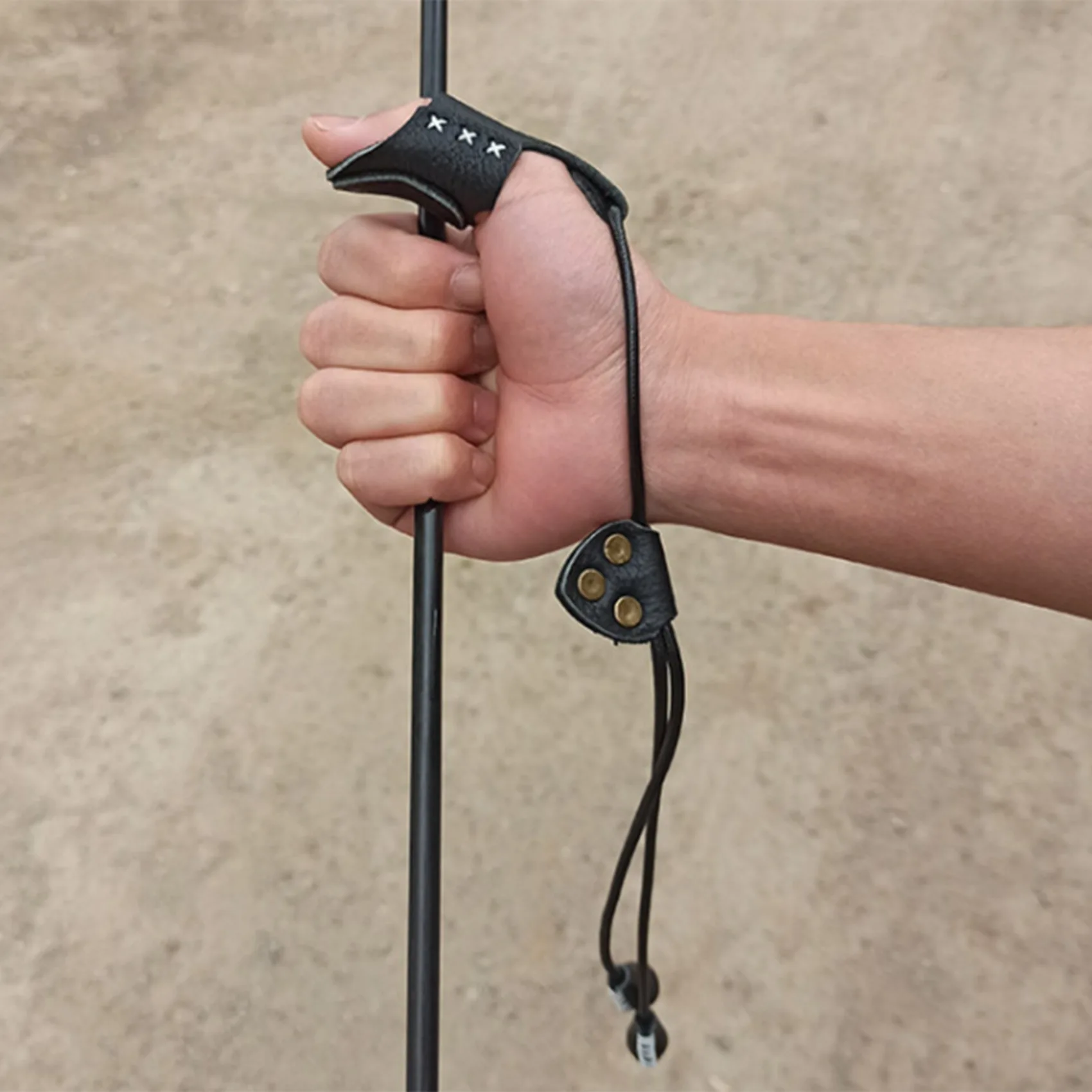 Archery Thumb Ring Finger Guard for Hunting Target Recurve Bow Cow Skin Soft Leather Protector Glove HOT