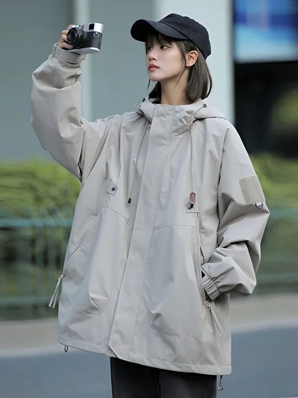 Повседневное уличное женское дышащее ветрозащитное пальто на весну и осень, новое легкое пальто больших размеров с капюшоном из полиэфирного волокна