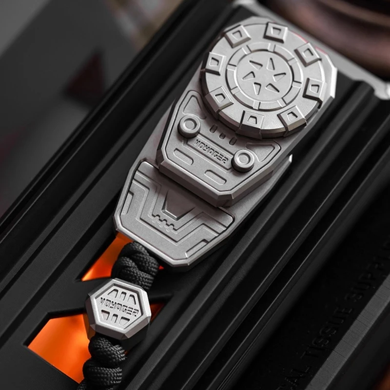 ライアン EDC ボイジャー マルチチタン合金 デンスセグメント ダイレクトプッシュ 回転式フィンガーチッププッシュカード 減圧玩具