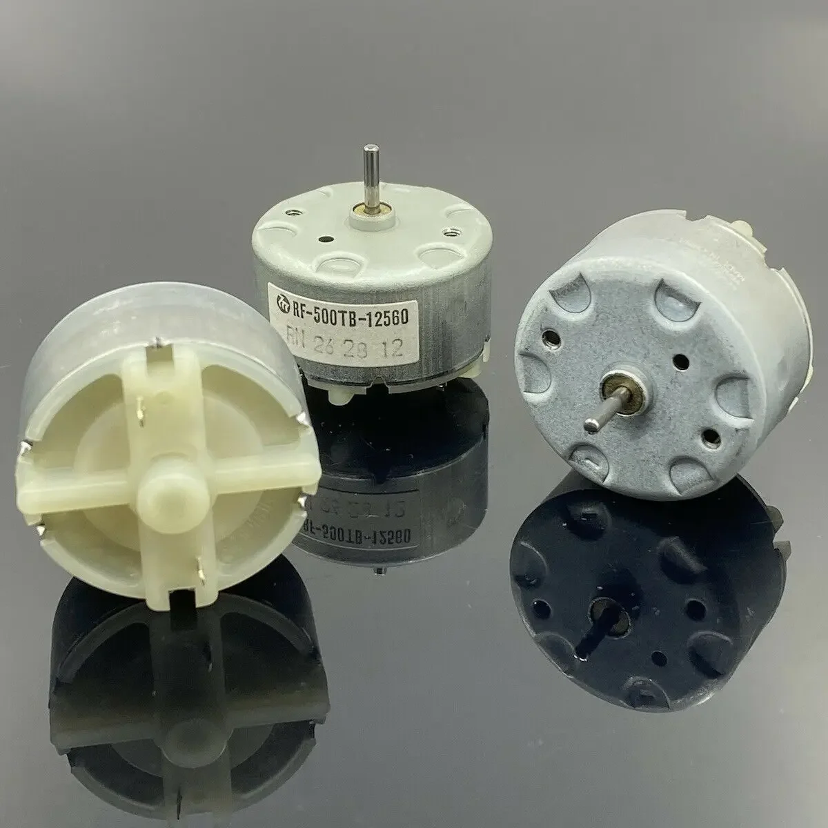 

MABUCHI RF-500TB-12560/ 18280 DC Motor 3V 5V 6V 9V 12V Small Round 32mm Motor 32mm*19.5mm Mini Motor 2800-5650RPM For CD player