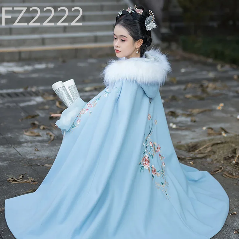 Winter women's Hanfu cape, piled and thickened fur collar coat, antique long woolen cape