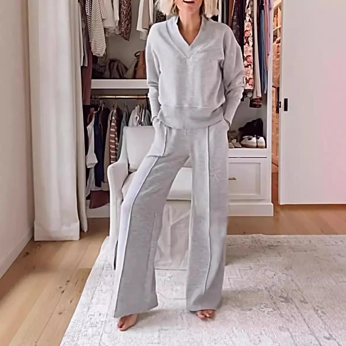 편안한 매칭 라운지웨어 세트, 오버사이즈 V넥 트윈셋, 릴렉스드 롱 슬리브 탑 앙상블, 와이드 레그 팬츠 투피스