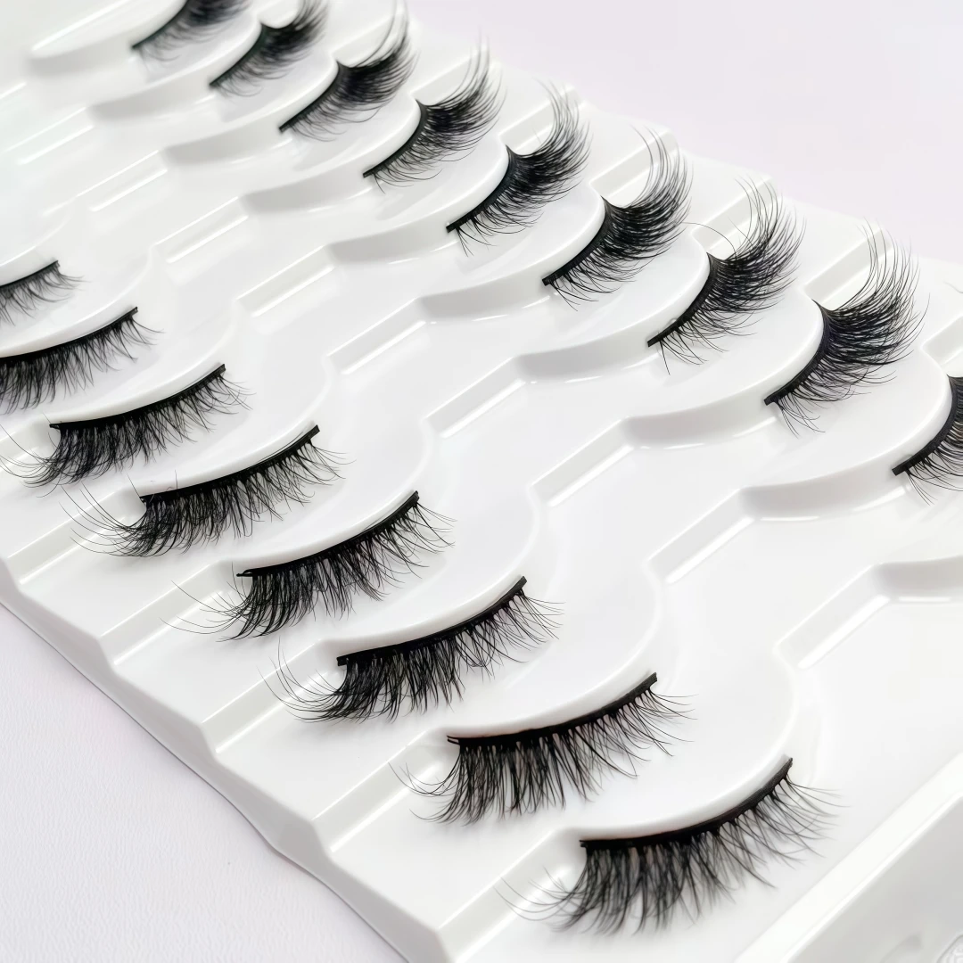 10 Pairs of Half-Strip False Eyelashes with Black Band, Light European-Style Realistic False Eyelashes, Mixed-Race Little Cat Ey