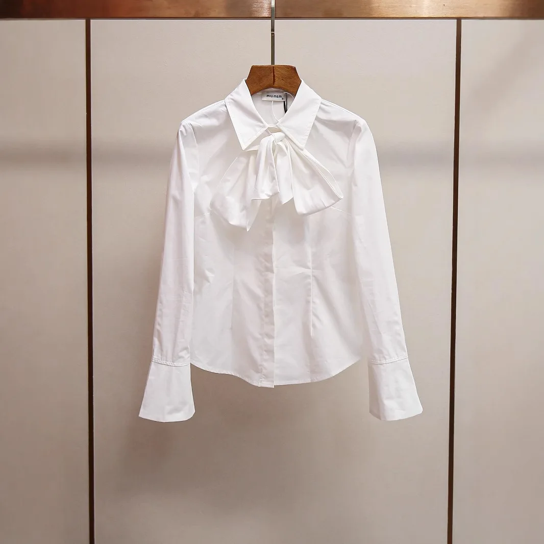 

Весенняя новинка: женская свободная рубашка с длинным рукавом, воротником и узлом, удобная для повседневной носки, простая, элегантная, универсальная и комфортная.