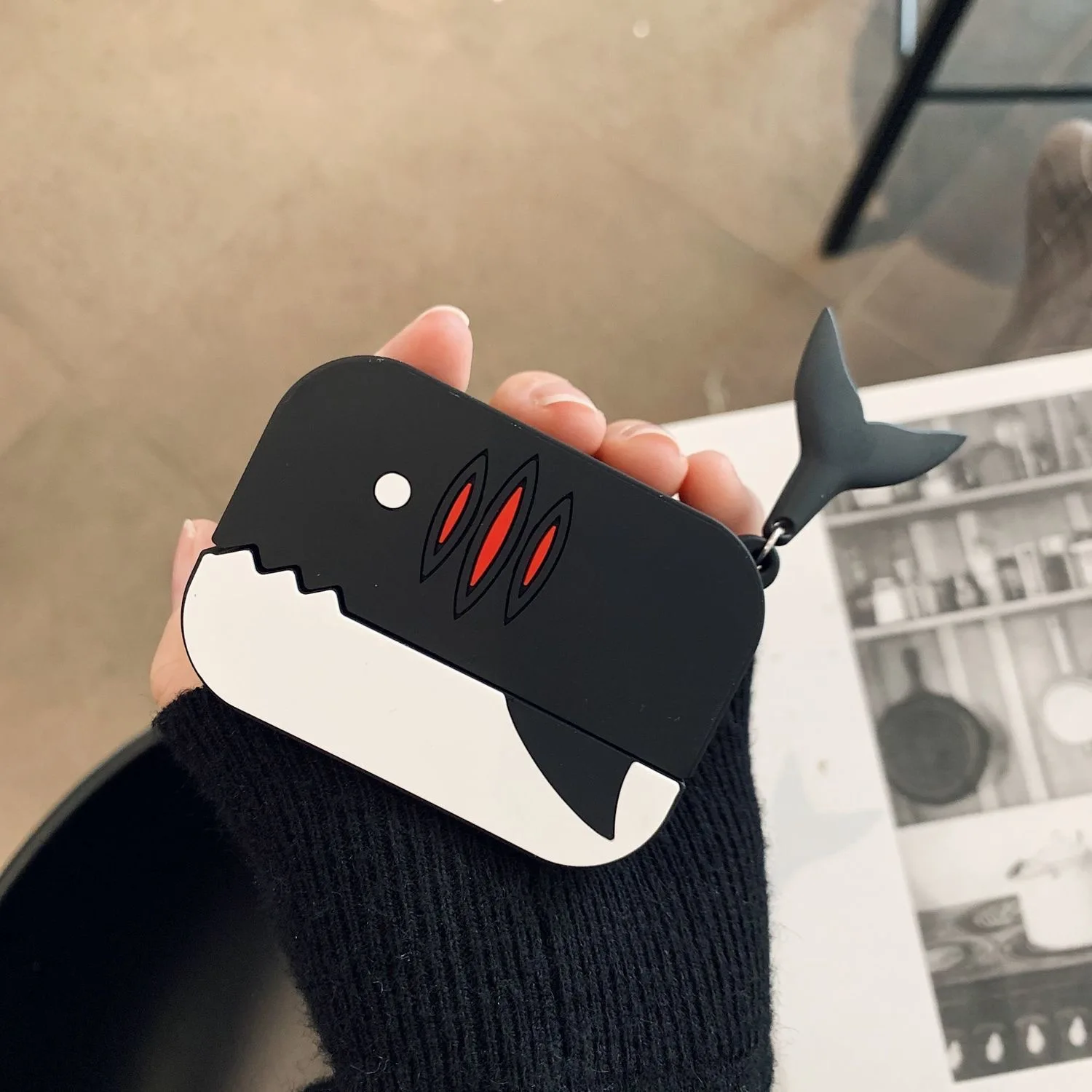 

For AirPods 4 3 2 1 Pro Pro2 Pro3 Earphone Case 3D Black Shark Cartoon Silicone Protective Headphone Box with Pendant Cover