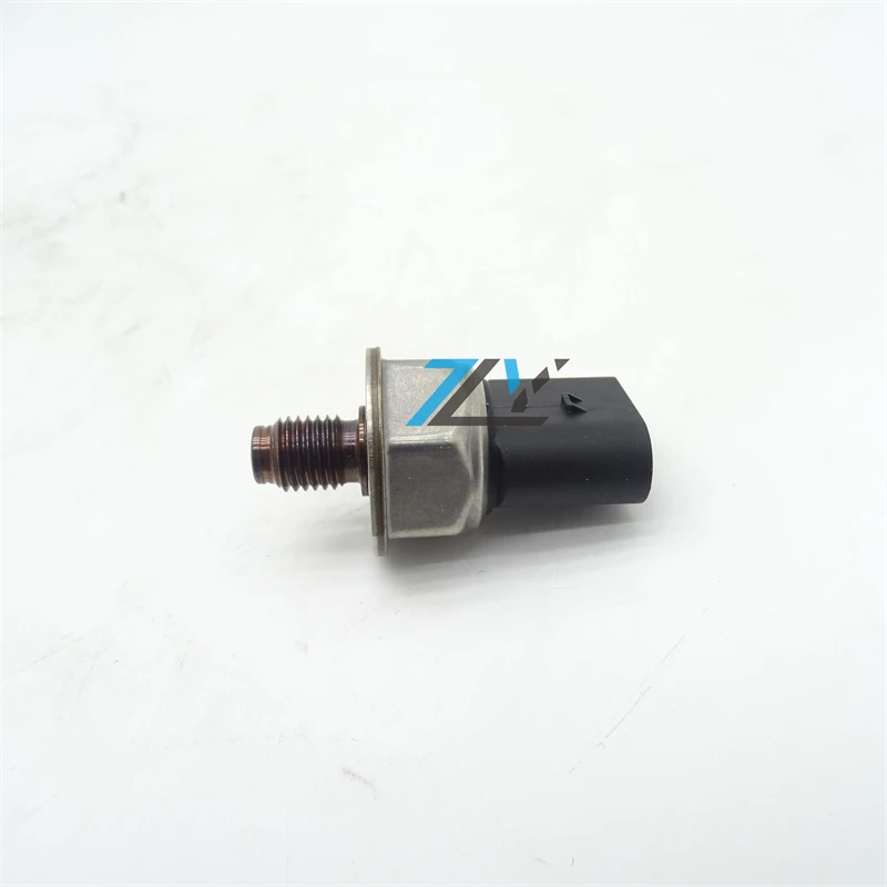 9307Z512A Fuel Rail Pressure Regulator Sensor  55PP07-01 93077508A 04352468416 For Hyun Dai Excavator