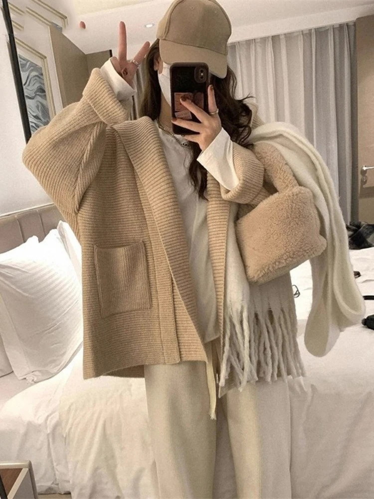 

2025 Autumn Clothing Knitwear Cardigan Coats Sueter Mujer Korean Solid Hooded Pull Femme Fashion Pocket Oversized Sweater Tops