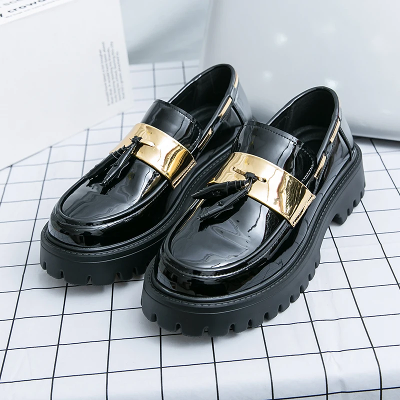 

Four Seasons Men Classic Fringed Shoes Men Thick-soled Lightweight Anti-slip Fashionable Loafers Social Shoes Men