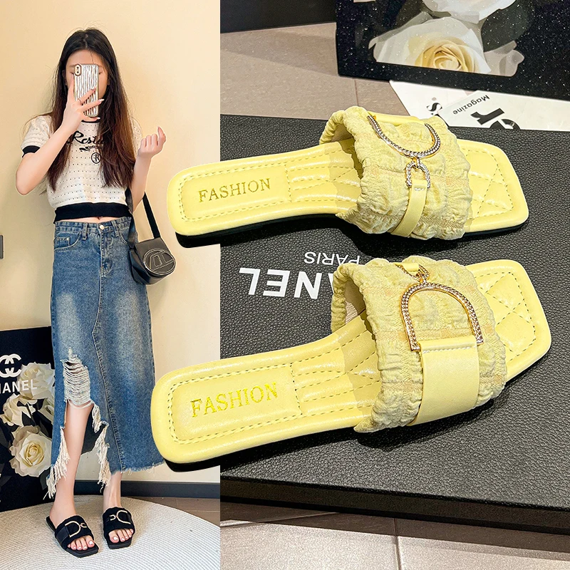 

New Summer Women's Slippers Korean Style Outer Wear One-piece Beach Shoes Sandals Women's Flat Bottom Slippers Zapatos Mujer