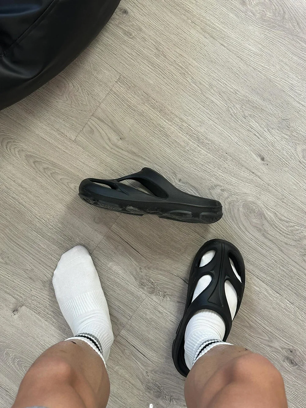 Unisex-Slipper für Sommer und Outdoor-Aktivitäten, Sportliche Hohlsandalen mit Spezialform, Strand- und Paar-Sandalen – Detail 1