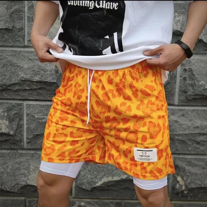 Letnie nowe męskie spodenki sportowe plaża trening fitness spodenki do joggingu Casual Comfort Trend oddychające szybkoschnące spodenki