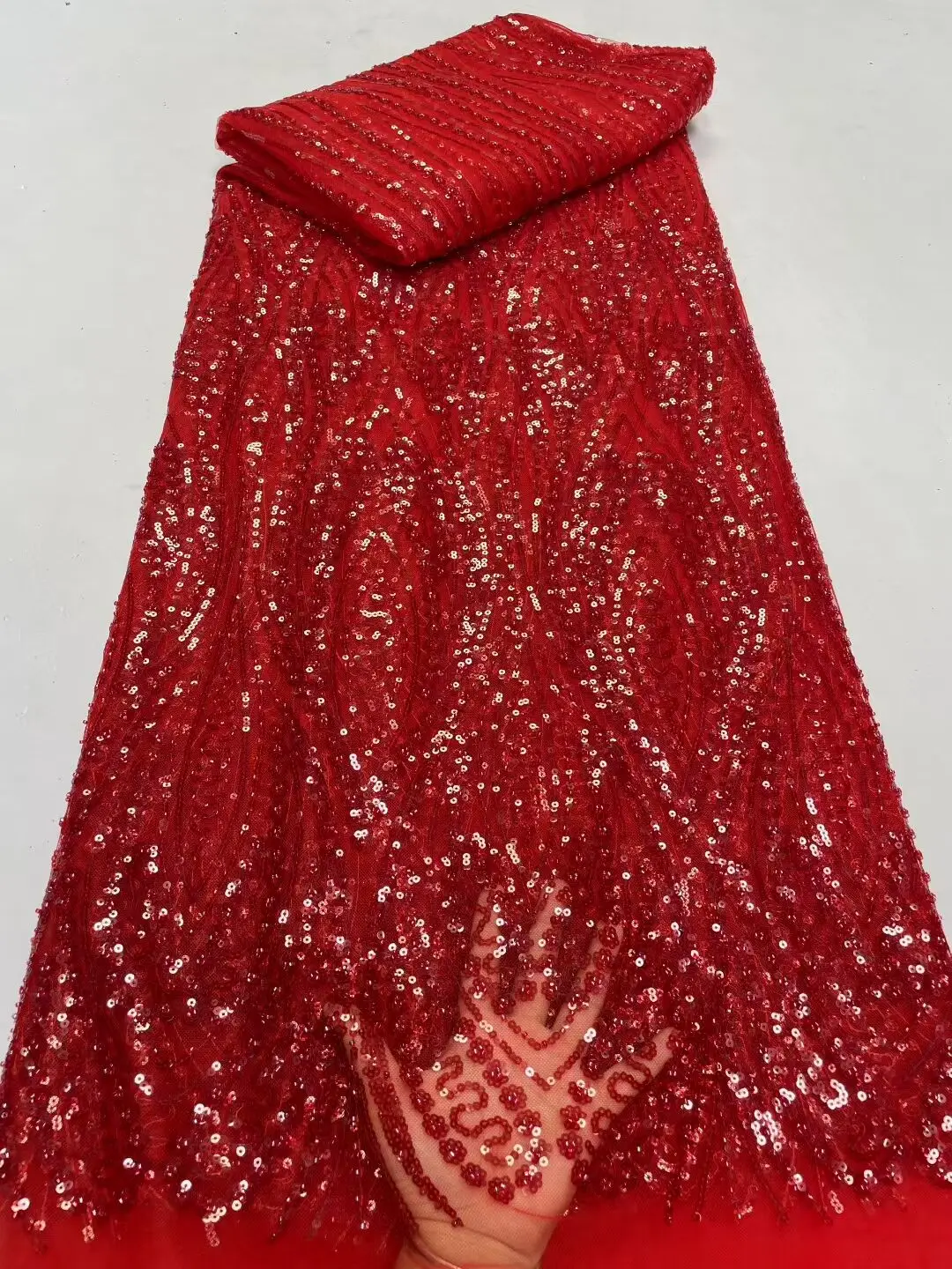 New Design Luxury African Nigerian Tulle Fabric 2025 High Quality French Beaded Sequins Embroidery Lace Fabric For Wedding Sew