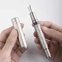 Pluma estilográfica Hongdian 100 de pistón Iridium EF/F/M/punta de cuchillo largo, hermosa pluma de regalo de escritura grande con grabado de Metal