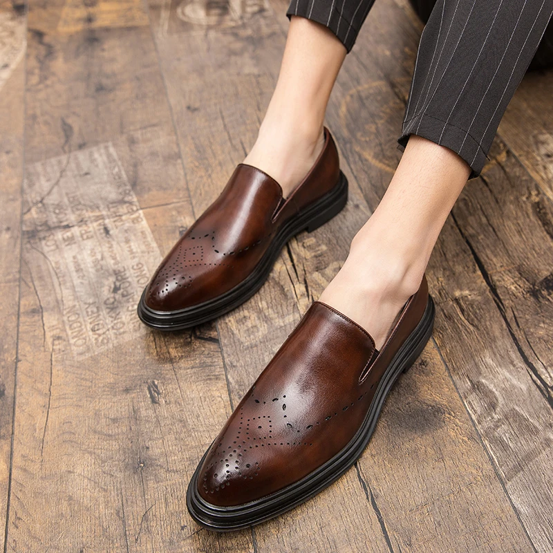 

Мужские лоферы из искусственной кожи, однотонные модные классические резные деловые мужские туфли