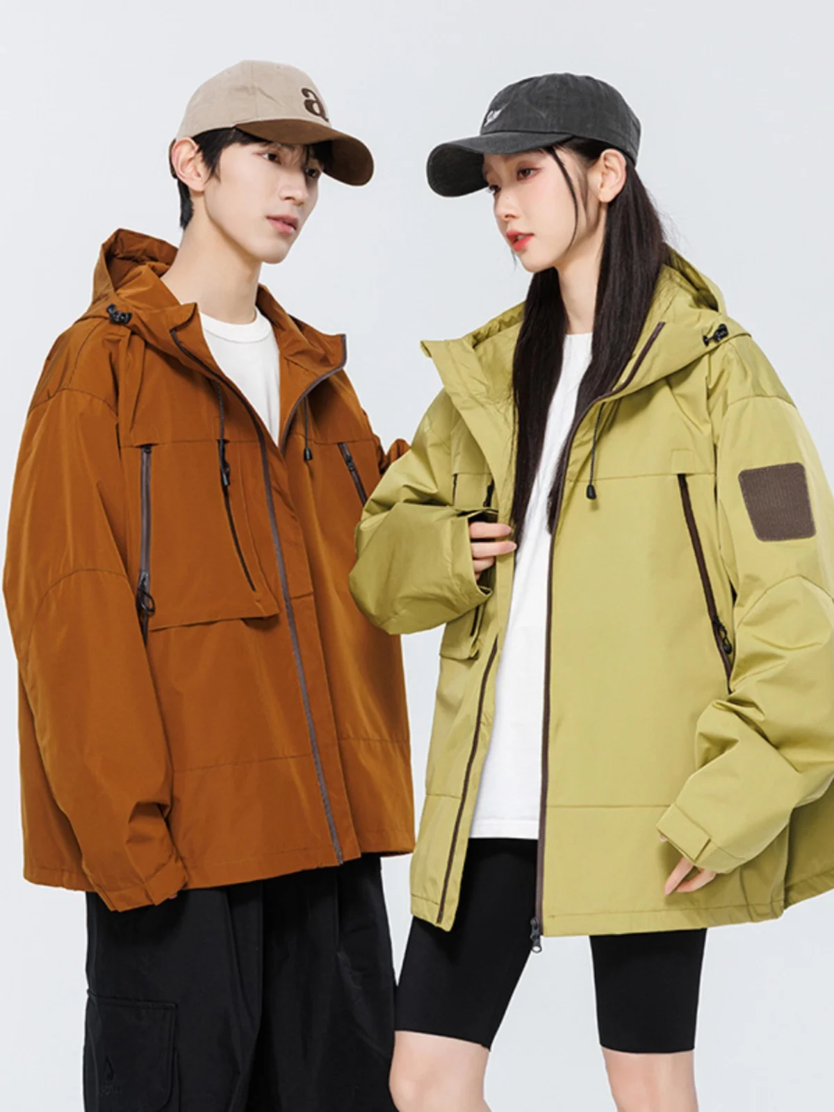 

FDR HB Men's Outdoor Spring Autumn Loose Fit Hooded Jaet Windproof Youth Faion Casual Coat for Couples